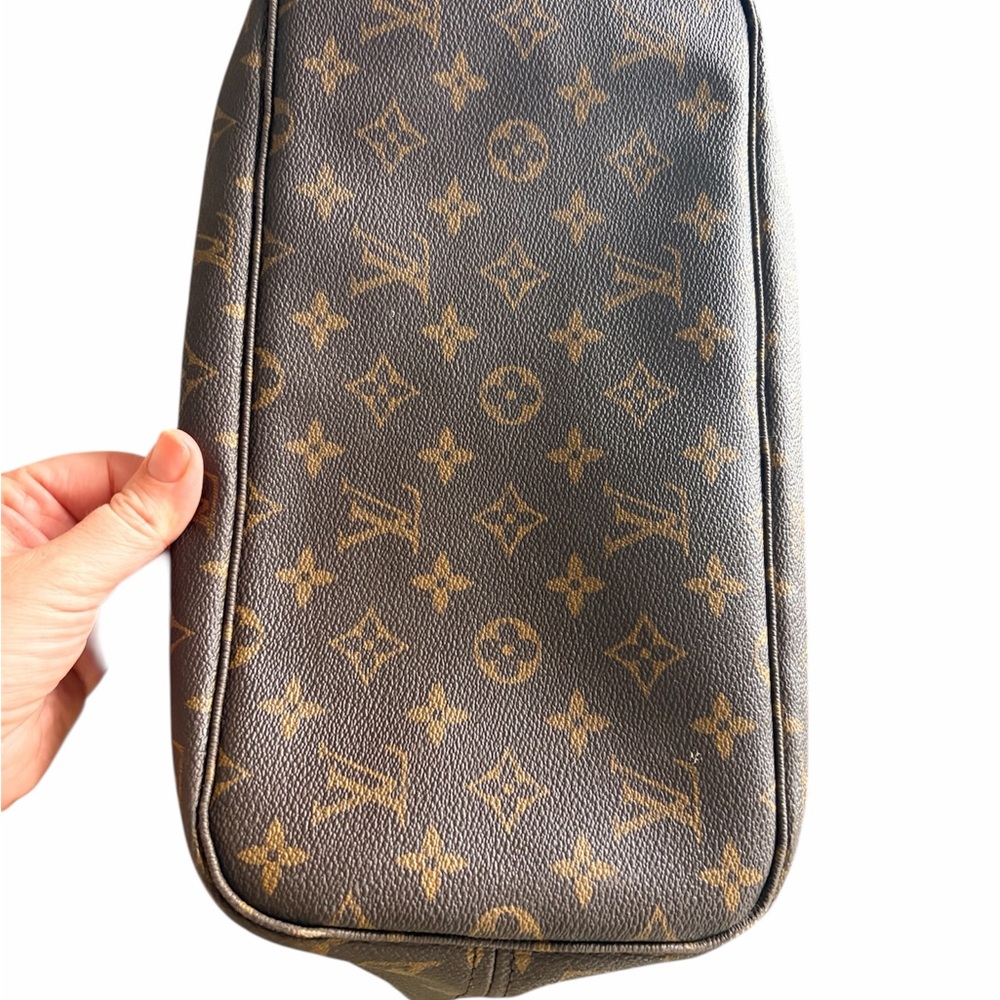 Louis Vuitton Classic Monogram Tote in Brown and Tan PROJECT - Picture 5 of 14